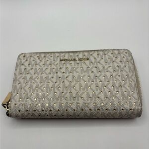 Michael Kors Beige and Gold Women's Wallet